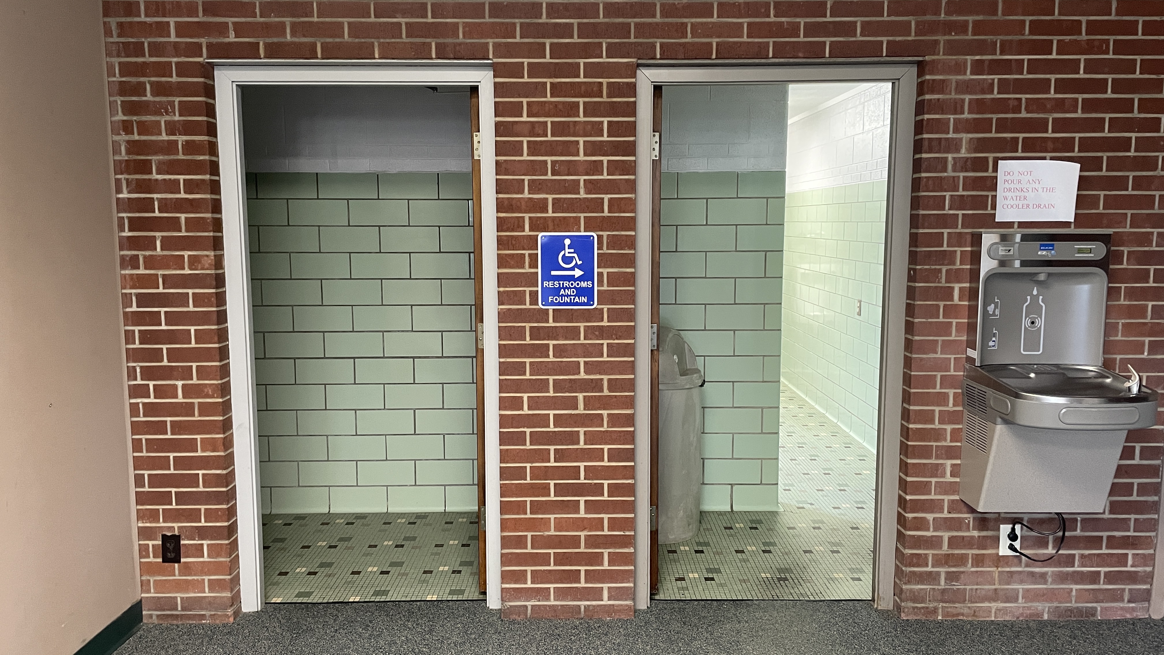 Golf%20Course%20Restrooms.jpg